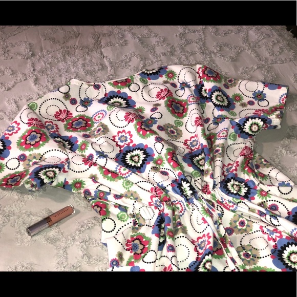 Top Scrub - Picture 4 of 5